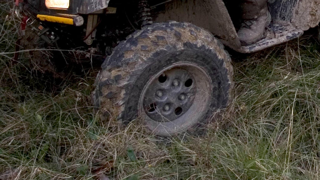 Father, daughter killed in northeast Minnesota ATV crash, sheriff says — WCCO / CBS Minnesota, Columbia Heights Community news