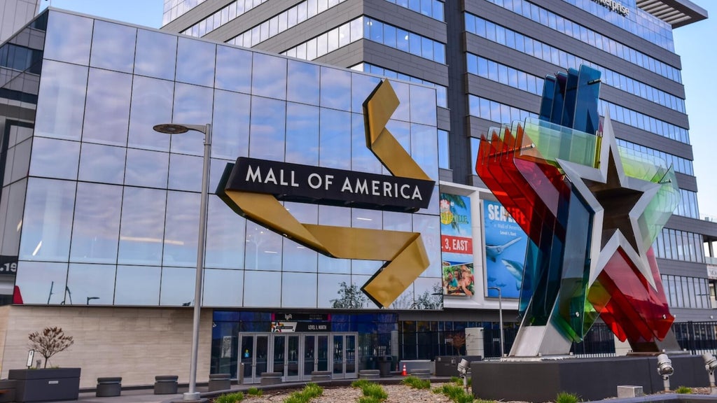 18-year-old man charged in Mall of America attack plot to make court appearance — WCCO / CBS Minnesota, Columbia Heights Community news