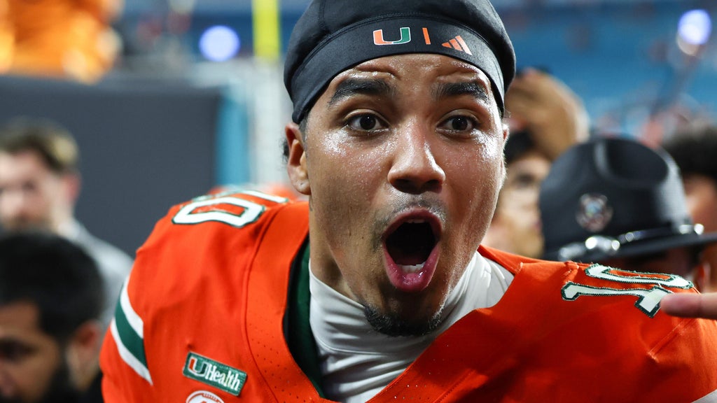 No. 3 Miami downs Florida State 43-35 in double-overtime thriller — CBS Miami, Columbia Heights Sports news
