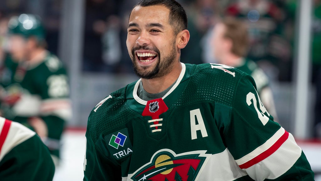 Defenseman Mathew Dumba retiring after 13 NHL seasons with 5 different teams — WCCO / CBS Minnesota, Columbia Heights Sports news