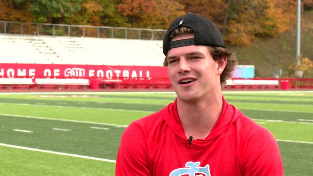 St. John's wide receiver Riley Schwellenbach finding success on the gridiron and baseball field — WCCO / CBS Minnesota, Columbia Heights Schools news