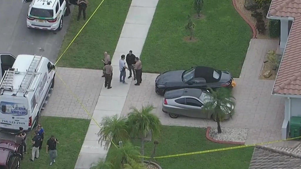 Man dead, woman hospitalized after domestic shooting in southwest Miami-Dade neighborhood, deputies say — CBS Miami, Columbia Heights Health news