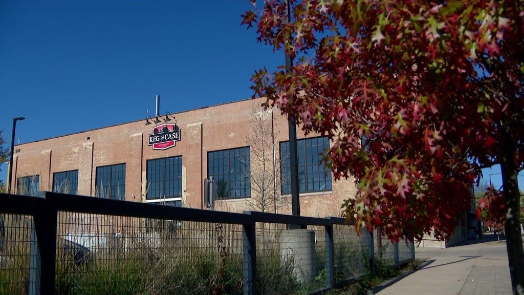 Boxing gym, bar brings new life to former Schmidt Brewery site in St. Paul — WCCO / CBS Minnesota, Columbia Heights Real Estate news