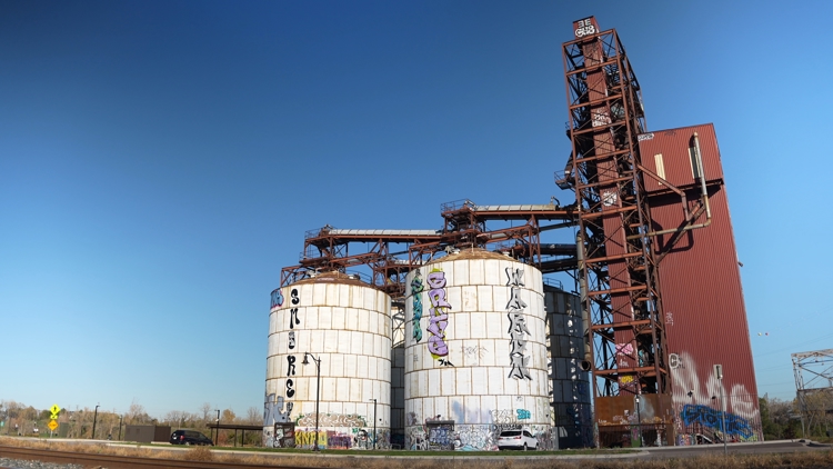 Chicago law firm looking into injuries at abandoned grain elevators in Minneapolis — Columbia Heights Community news