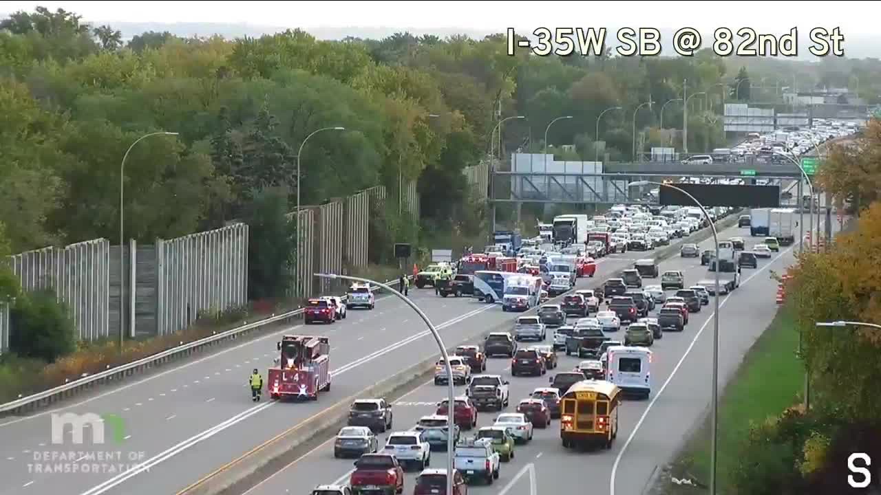 Bloomington I-35W crash: 3 drivers hurt, 1 suffers serious injuries — FOX 9, Columbia Heights Community news