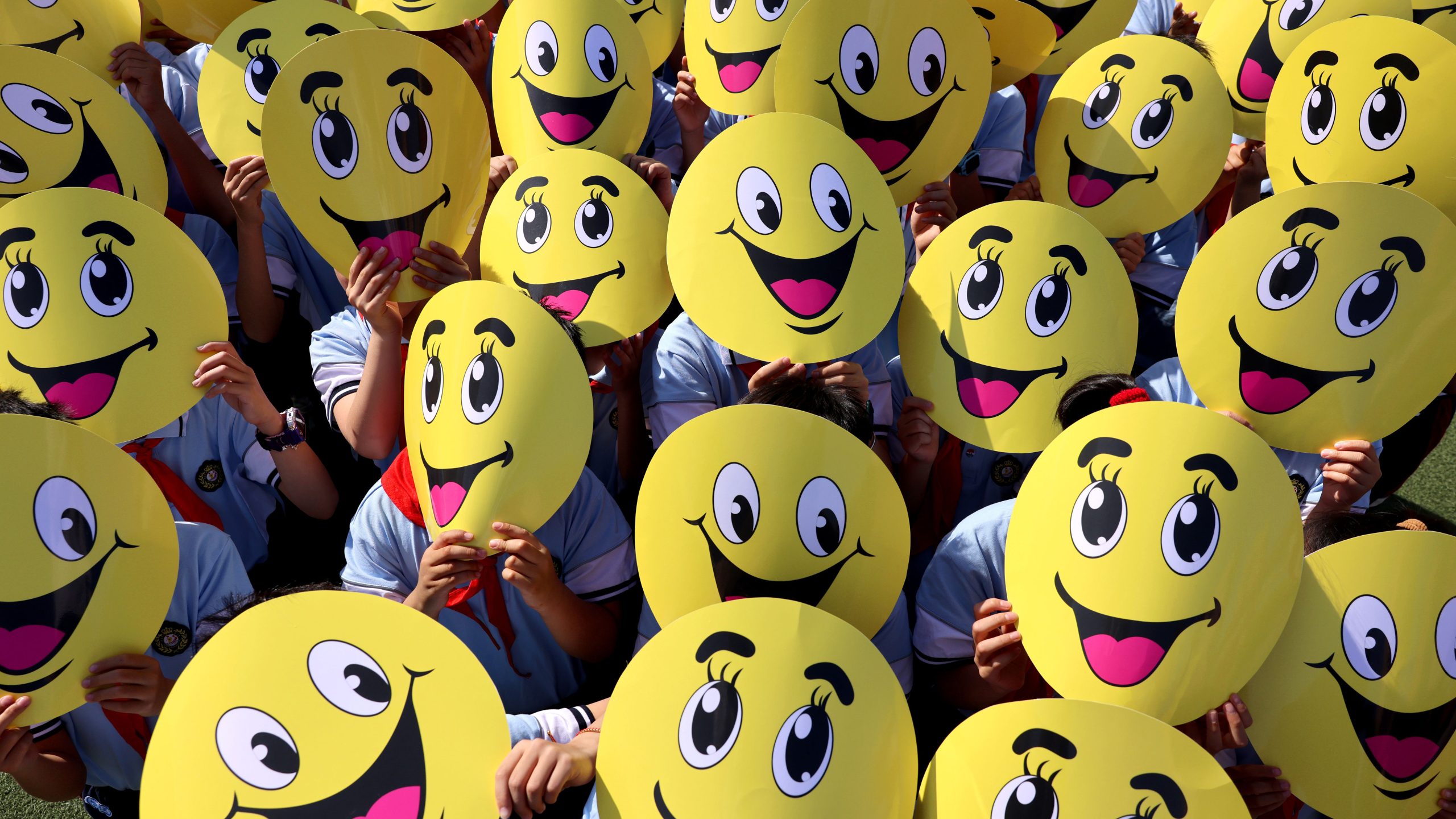 Want to improve your mood and your health? Smile more often, experts suggest — FOX 9, Columbia Heights Health news