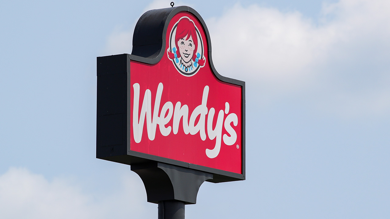 Wendy’s gets $1.4 billion offer to buy the fast-food chain — Columbia Heights Dining news