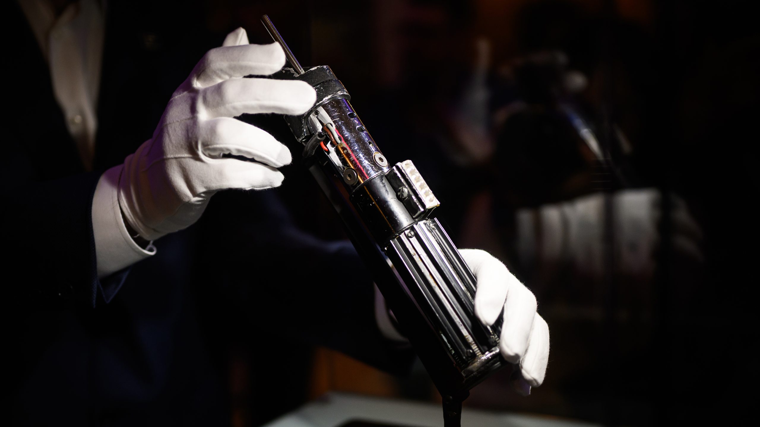Darth Vader's 'Empire Strikes Back' lightsaber goes up for auction — FOX 9, Columbia Heights Community news