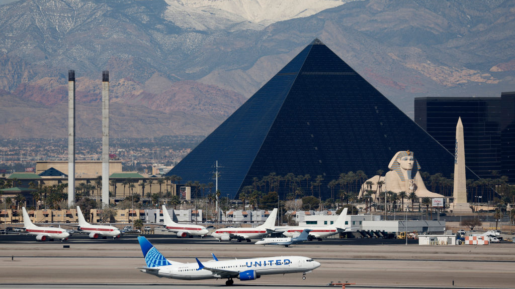 Flight rerouted after passenger threatened to hijack plane — Columbia Heights Community news